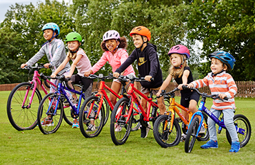 How to Choose Kids Bike (With Size Chart) - Parent's Guide