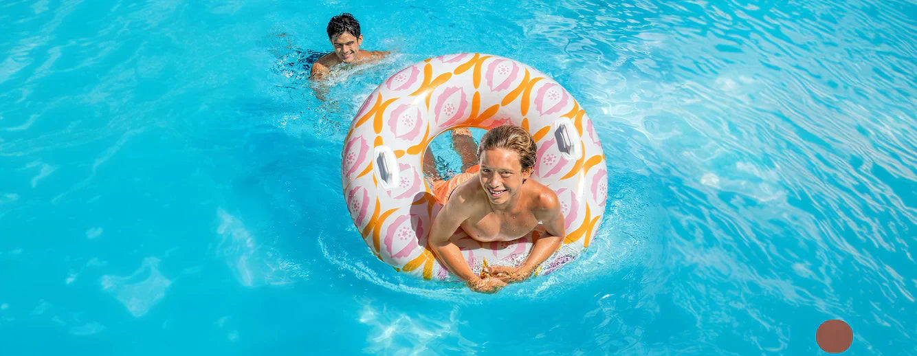 How to Set Up a Water Play Zone in Your Backyard in Qatar