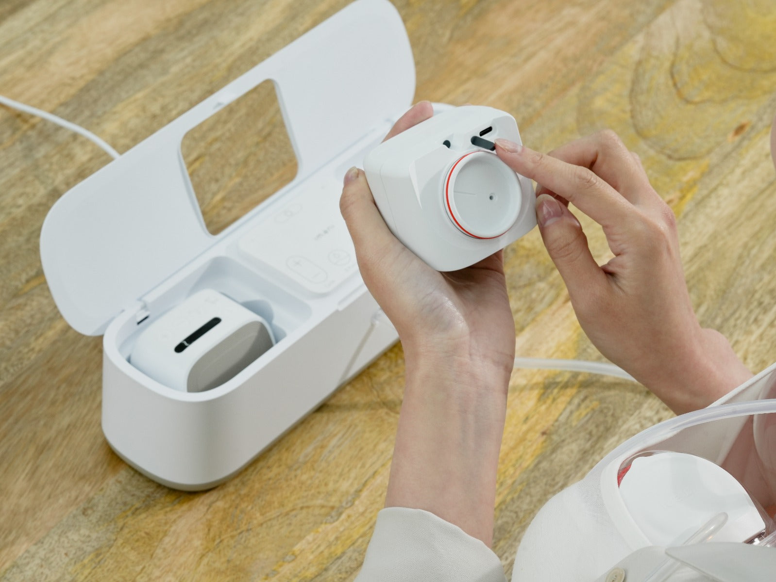 Imani i2 Plus iBox Hospital Grade Wearable Electric Breast Pump Hands Free 3 in 1 imani Yallatoys