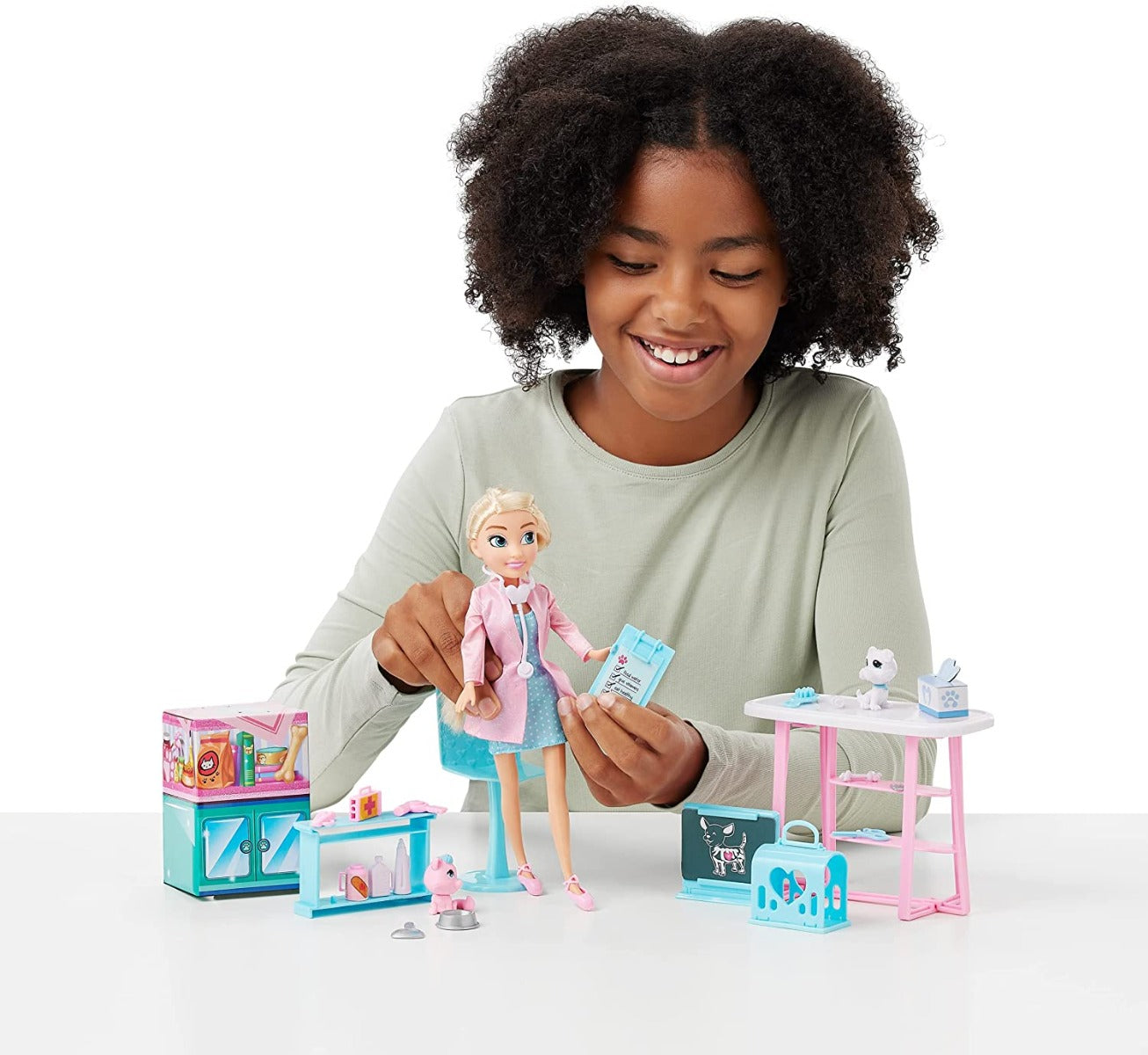 Buy Sparkle Girlz Playset 10.5inch Doll Pet Clinic | Yallatoys.com