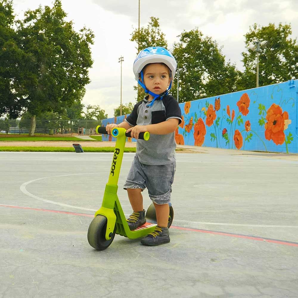 Buy RAZOR WILD ONES JR SCOOTER DINO GREEN | Yallatoys.com