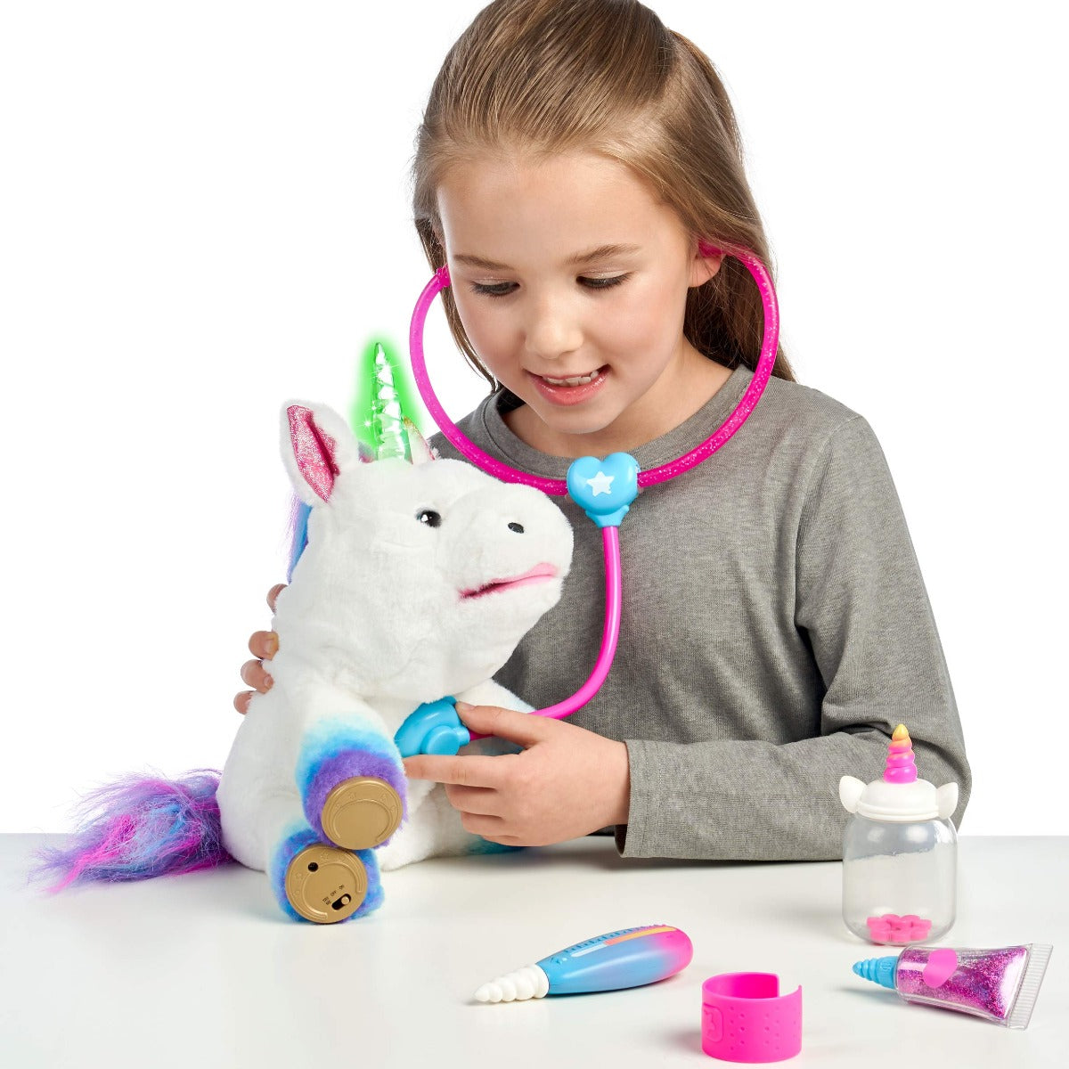 Buy Little Live Pets Rainglow Unicorn Vet Set | Yallatoys.com
