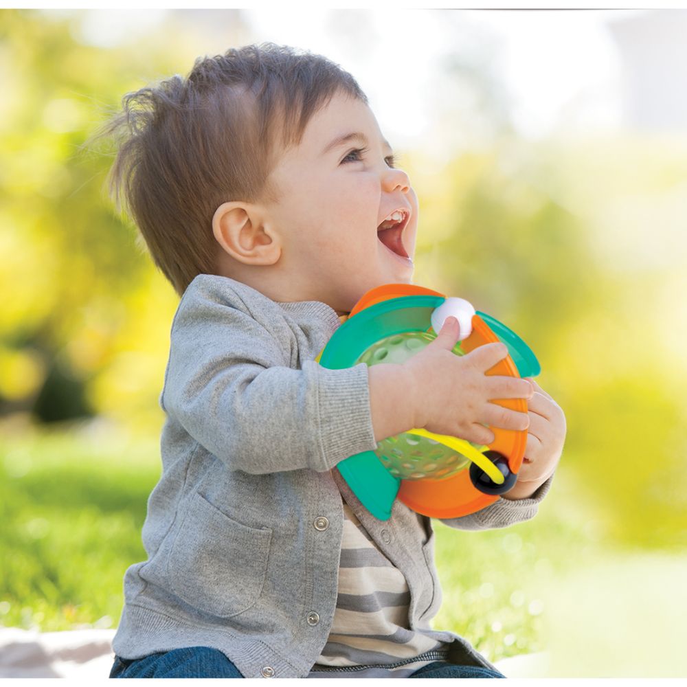 Buy Infantino Twinkle Light & Sound Ball | Yallatoys.com