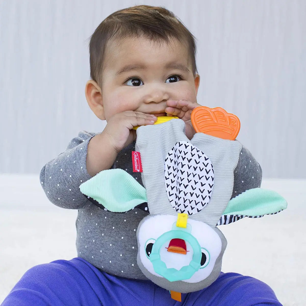 Infantino Cuddly Teether Penguin Infantino Yallatoys