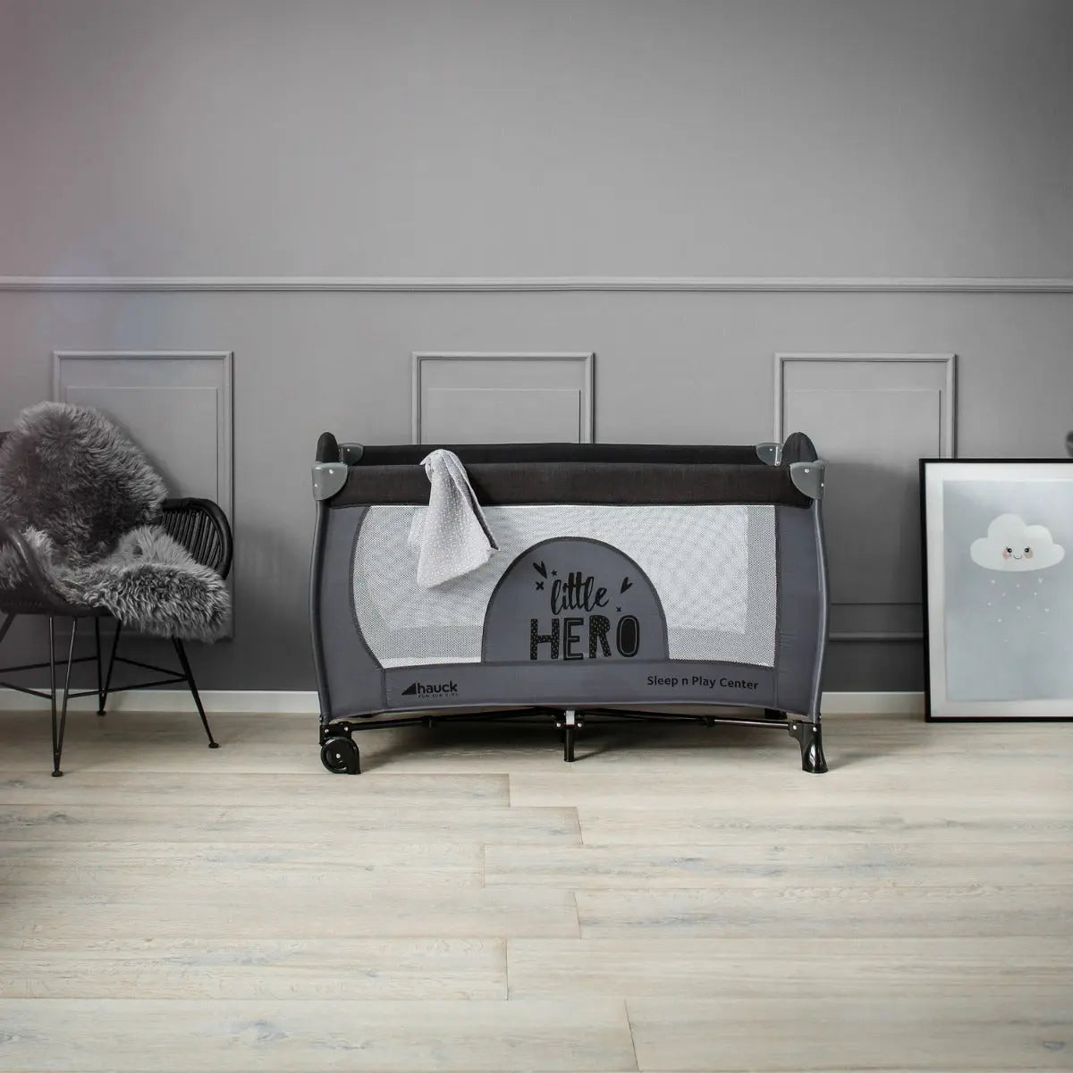 Hauck Sleep N Play Center Travel Cot Little Hero Yallamomz Yallatoys