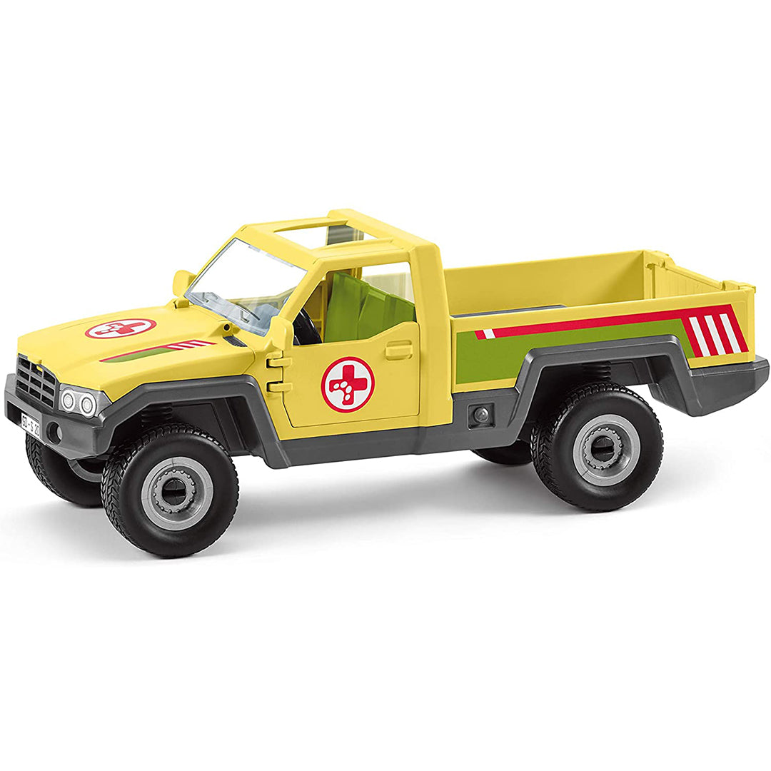 Buy Schleich Farm World Vet Visit to the Farm | Yallatoys.com