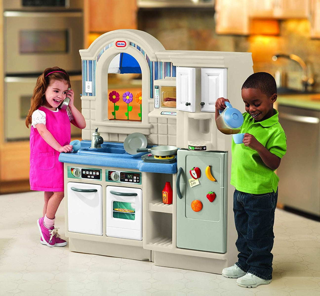 Buy Little Tikes Indoor/Outdoor Cook `N Grill Kitchen | Yallatoys.com
