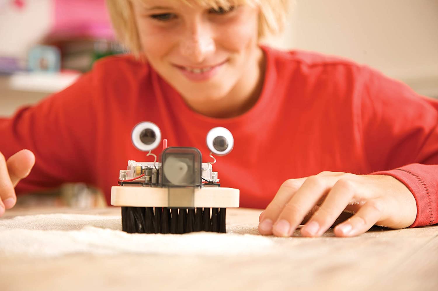 Buy 4M Brush Robot | Yallatoys.com