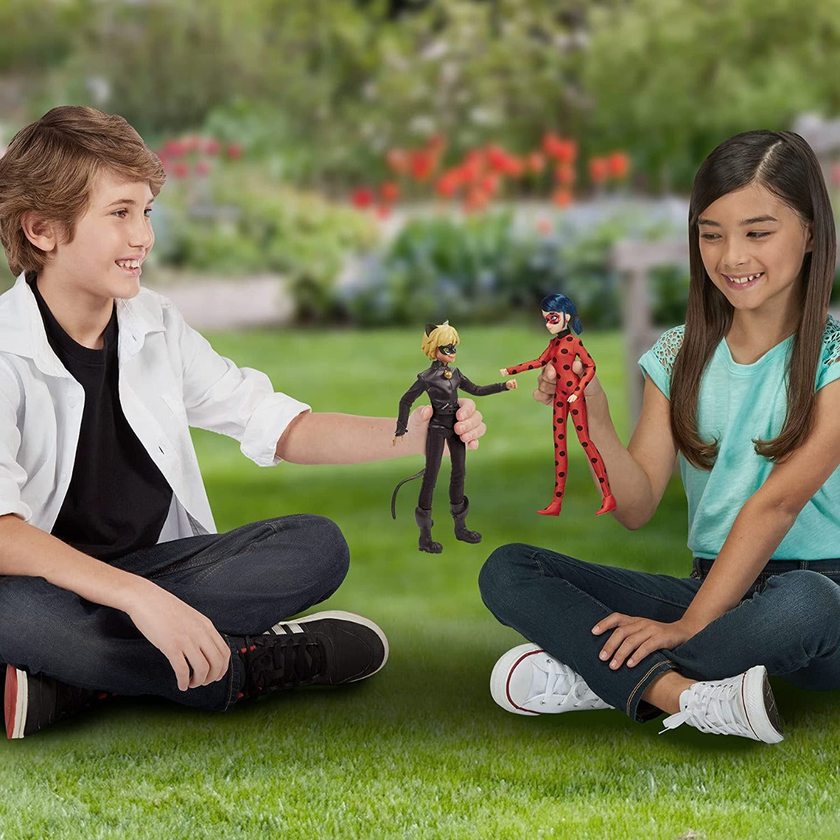 Buy Miraculous Mission Accomplished Ladybug & Cat Noir | Yallatoys.com