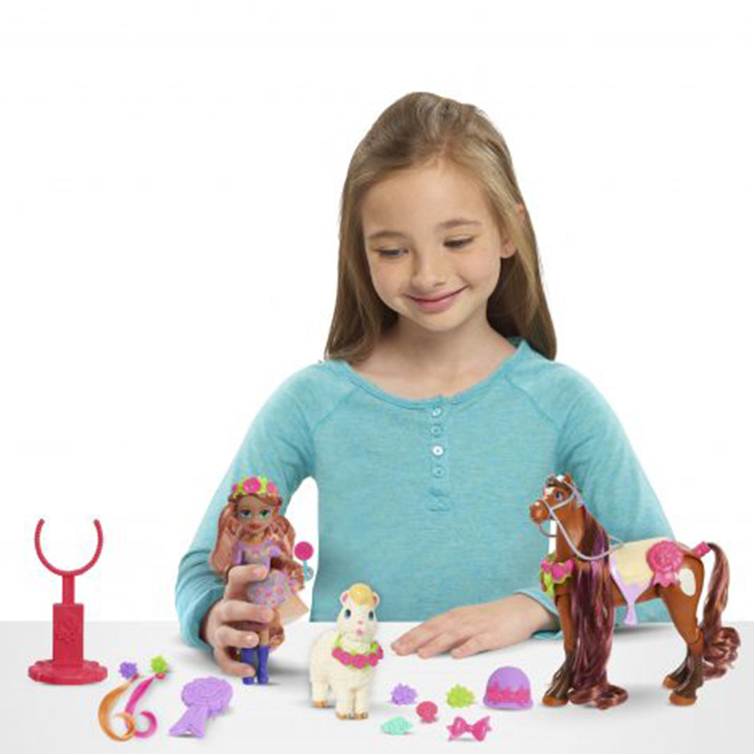 Buy Winner`S Stable Show Up N Style Playset | Yallatoys.com