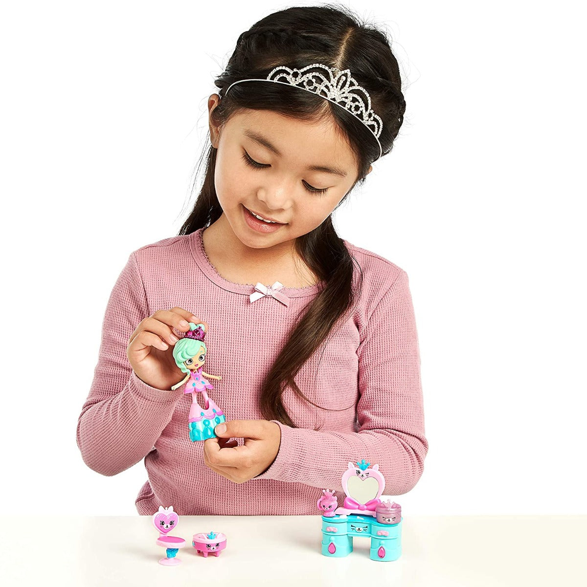 Buy Shopkins Welcome Pack Fabulous Fox Vanity | Yallatoys.com