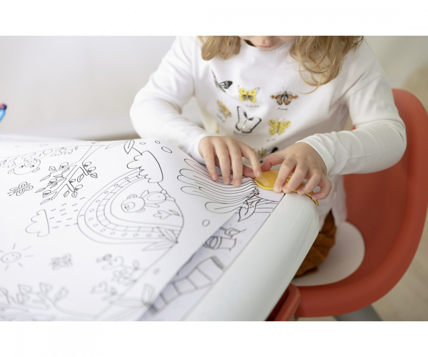 Buy Smoby Kid Creative Table | Yallatoys.com