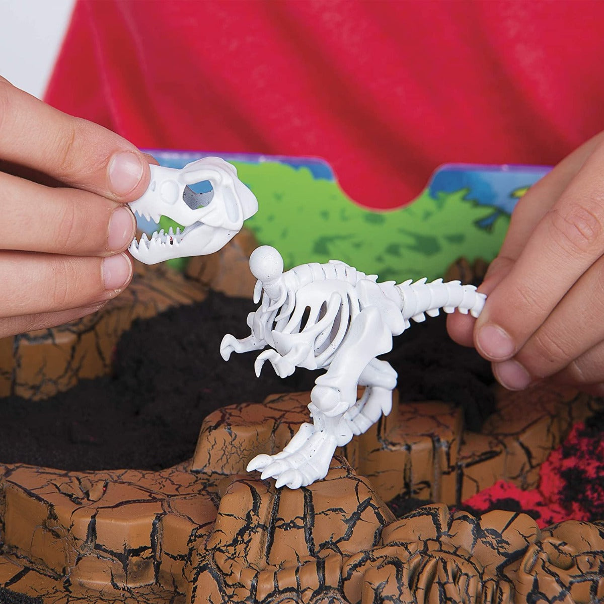 Buy Kinetic Sand Dino Dig Playset | Yallatoys.com