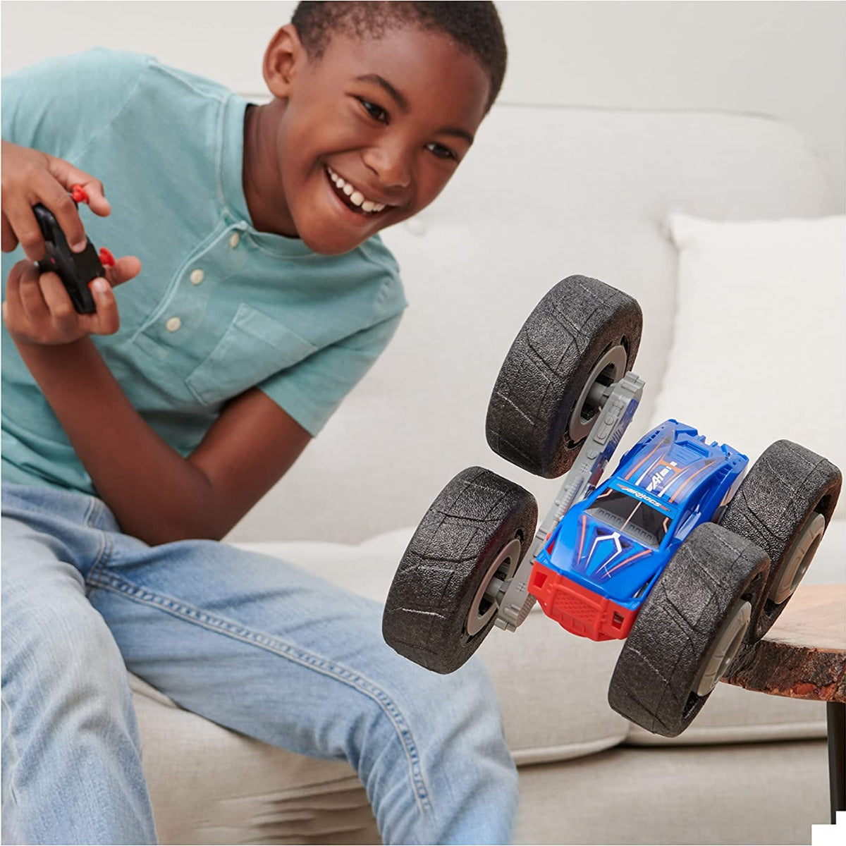 Buy Air Hogs Super Soft Flippin Frenzy 360 Spinning Action 2 in 1 Stunt Vehicle Remote Control Car | Yallatoys.com