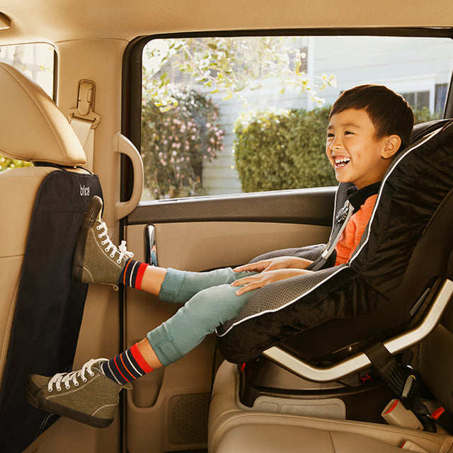 Munchkin -  Deluxe Kick Mats 2pk Munchkin Yallatoys