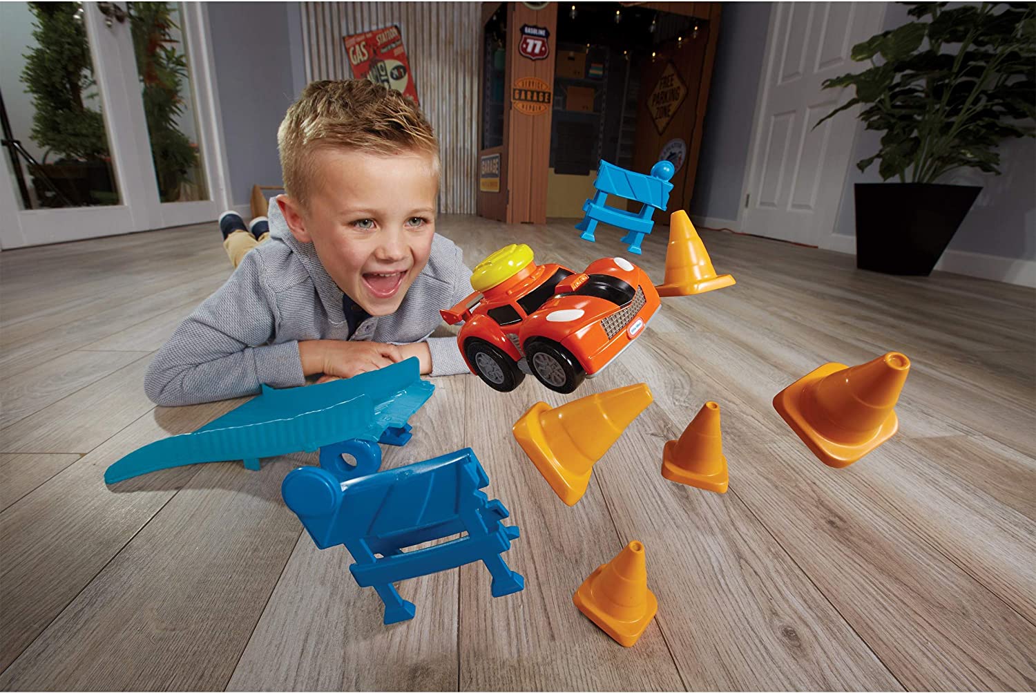 Buy Little Tikes - Slammin' Racers Stunt Jump | Yallatoys.com