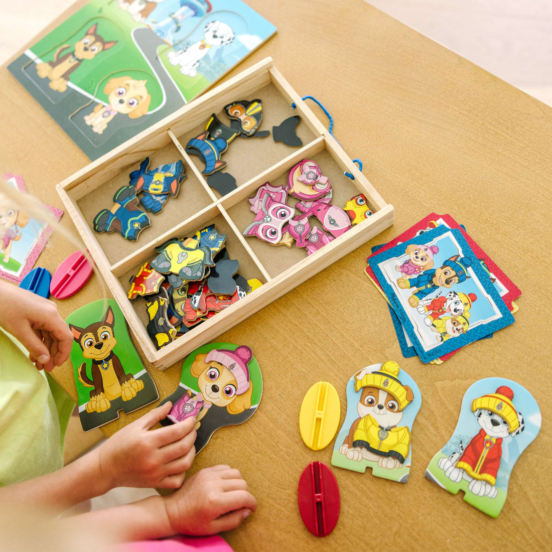 64pc Wooden Magnetic Play Set