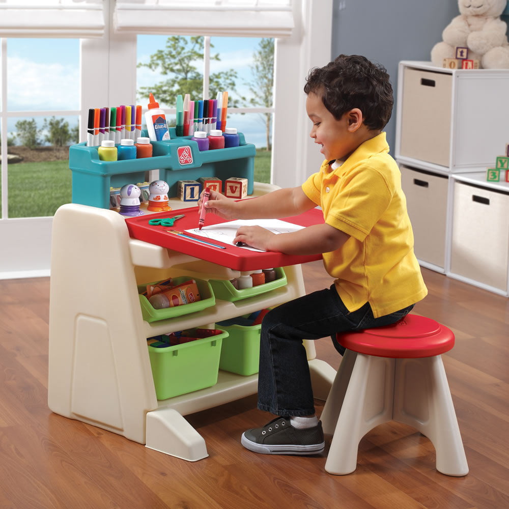 Buy Step2 Flip & Doodle Easel Desk With Stool | Yallatoys.com