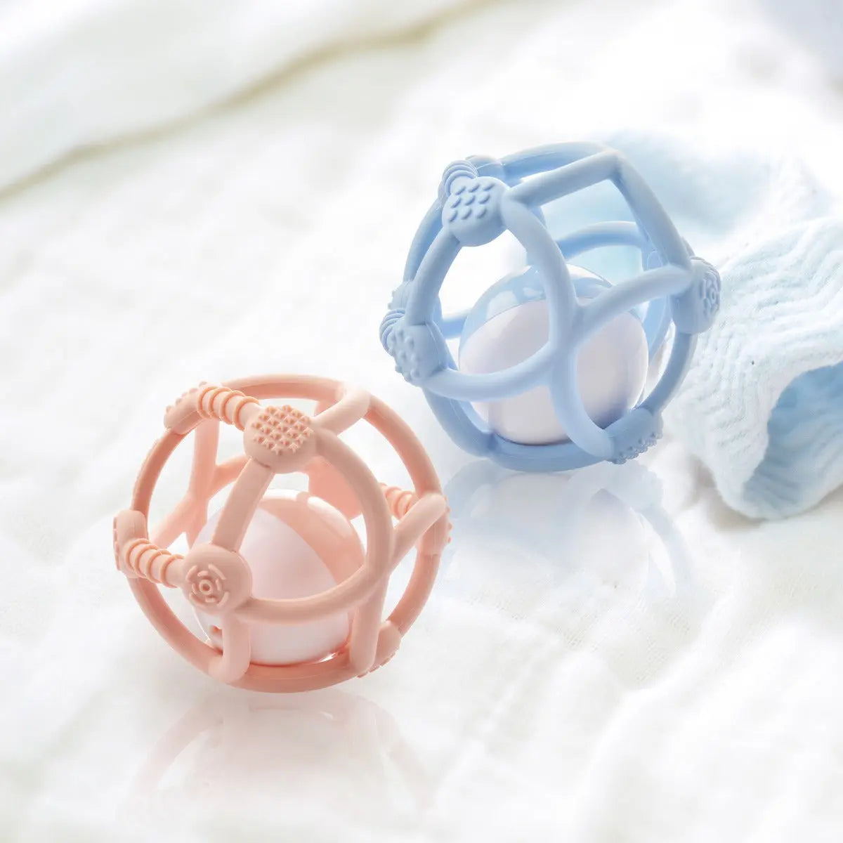 Kidsme Silicone Teething Ball Pink Kidsme Yallatoys
