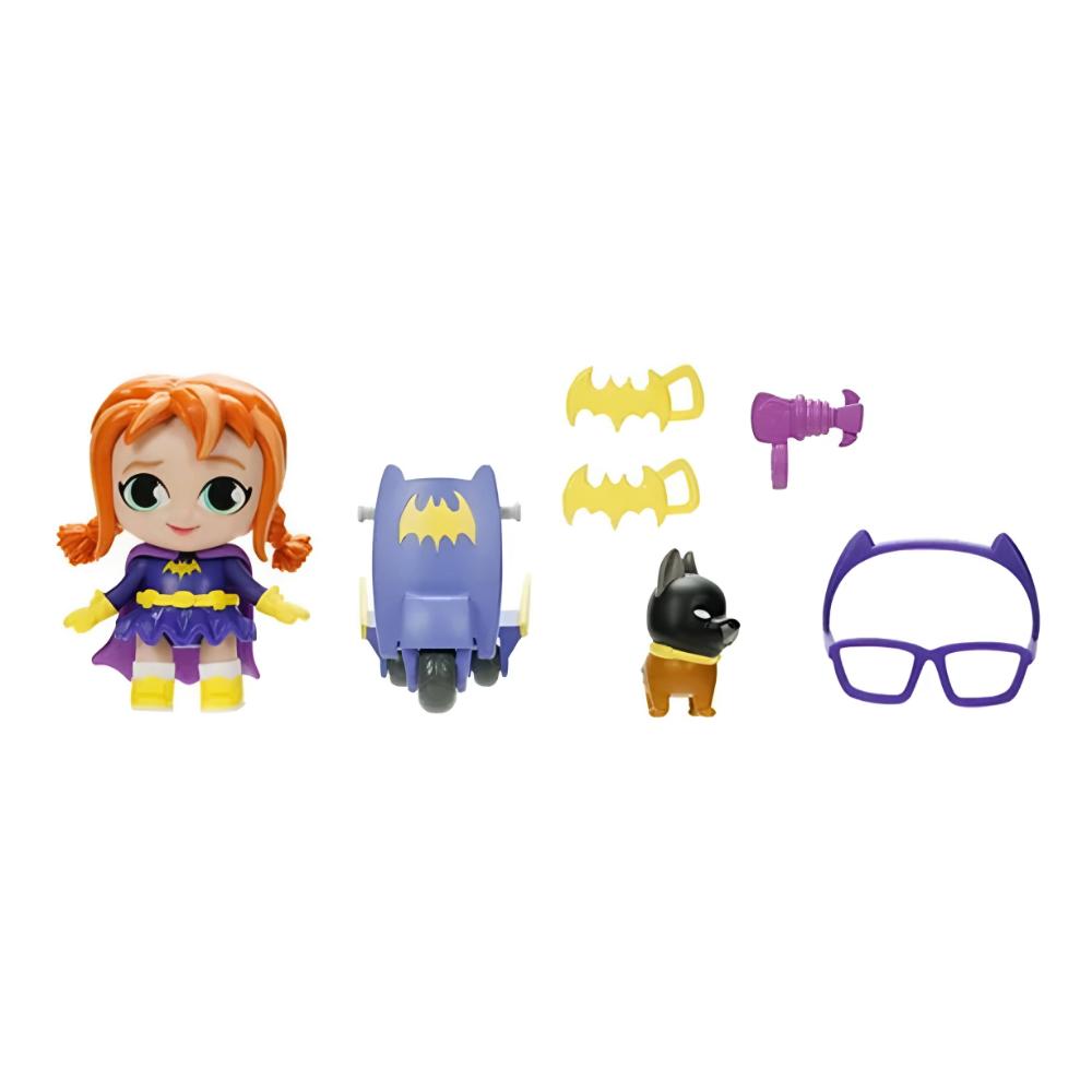 Batgirl Mini Figure with Scooter and Bat-Pet Accessory