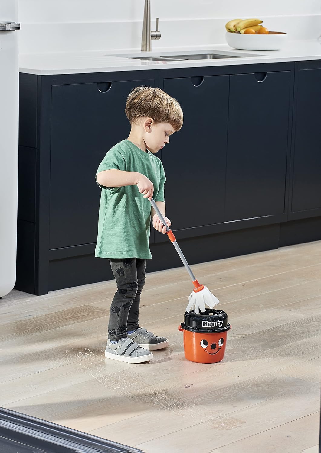 Casdon Henry Mop and Bucket Casdon Yallatoys