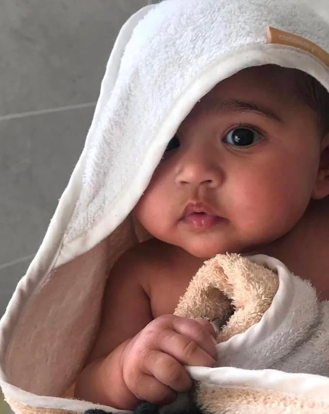 Cuddledry Hands Free Baby Bath Towel Oatmeal Cuddledry Yallatoys