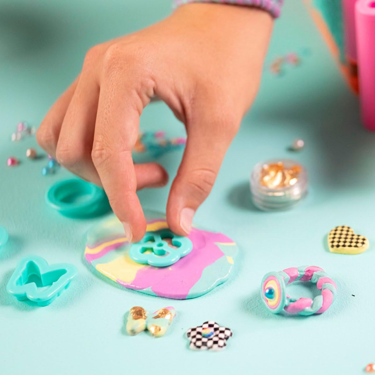 Clay Jewellery Factory Canal Toys