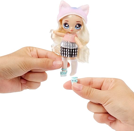Collectible Na Na Na doll toy