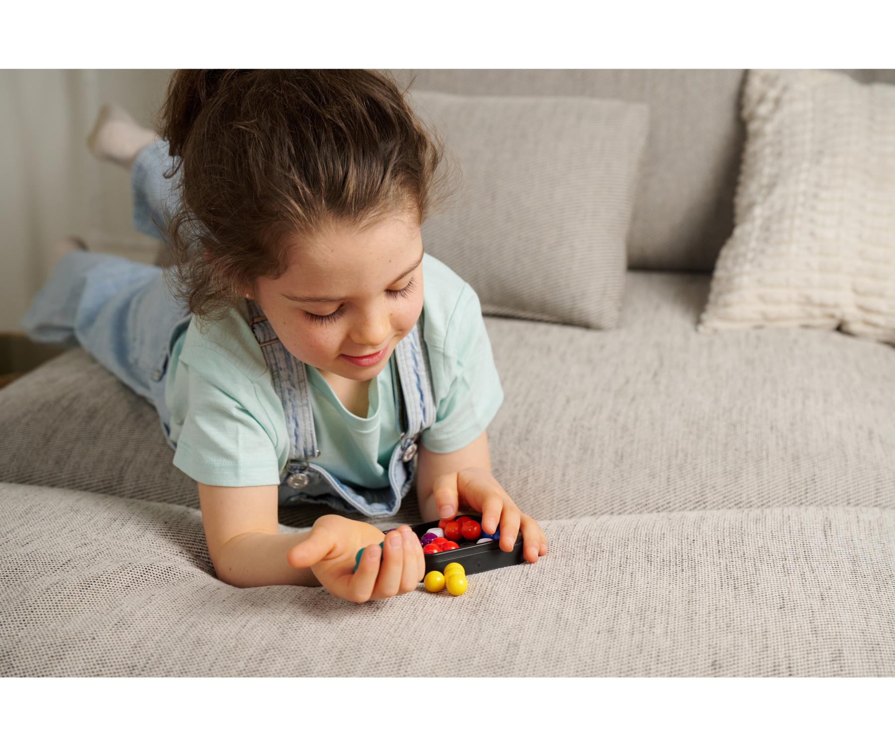 Detailed Brain Activity Puzzle Shot
