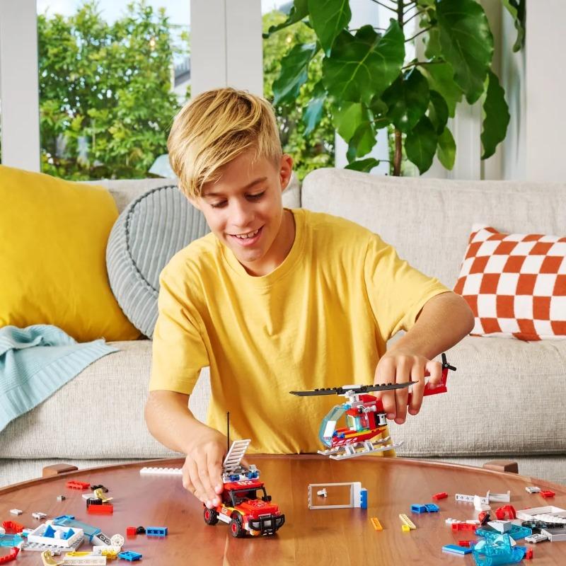 Fire Station Building Bricks Set