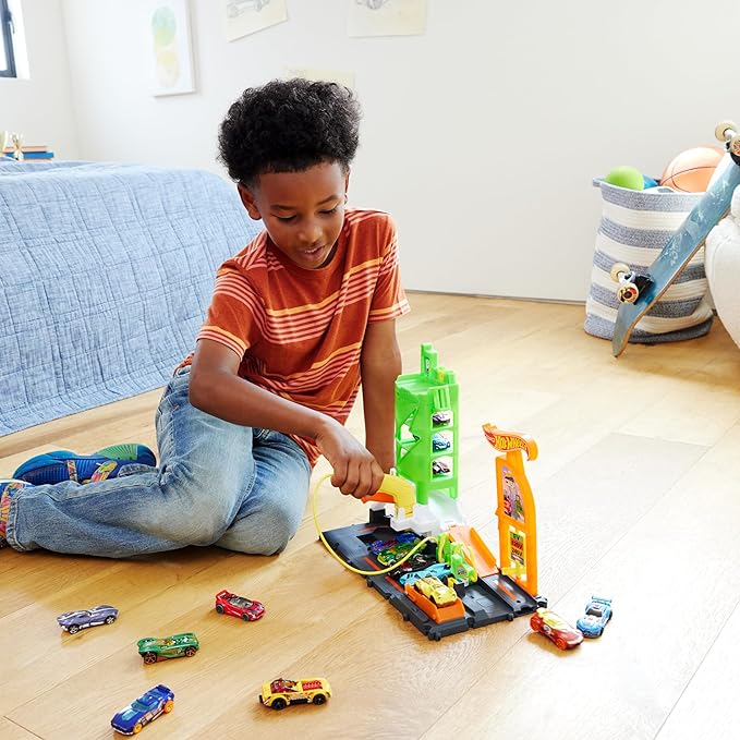 Hot Wheels city playset