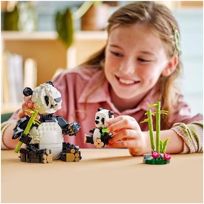 Lego Creator 31165 Wild Animals Panda Family 626Pcs