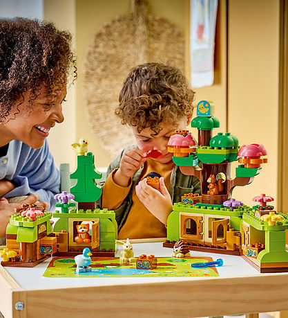 Lego 10480 Discovery Forest with Wild Animals 131Pcs