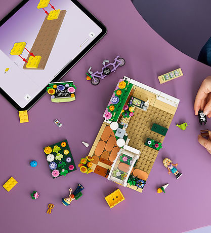 Lego Friends 42693 Creative Flower Shop 377Pcs