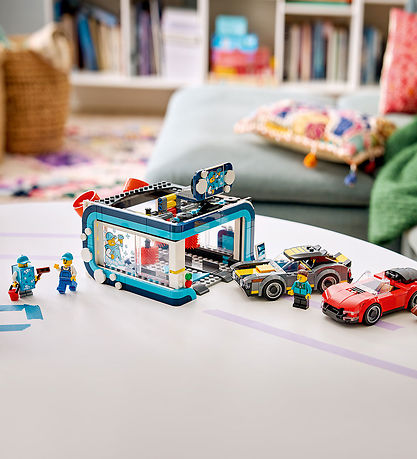 Lego 60497 City Drive-Through Car Wash Output