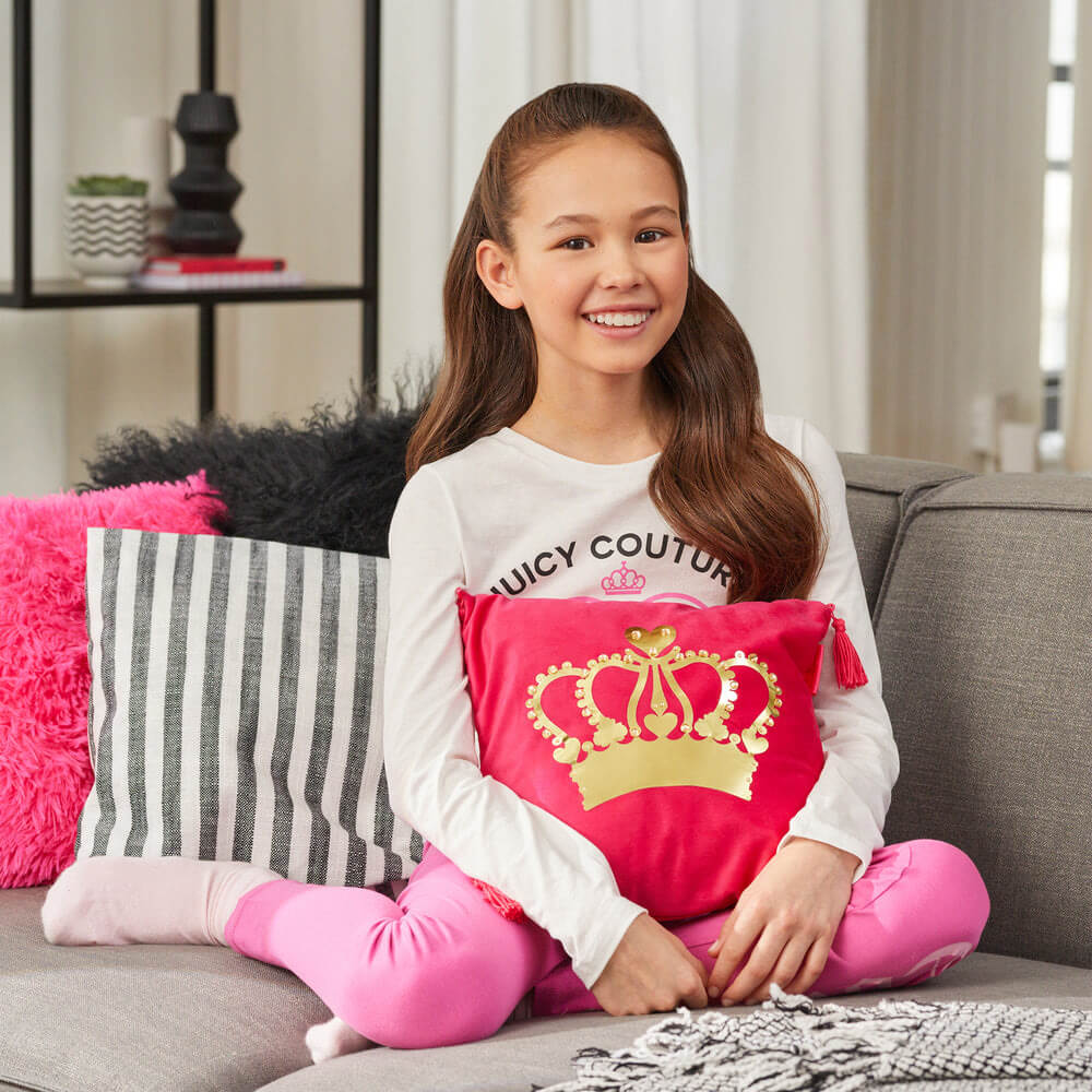 Lux Pillow Kit with girl