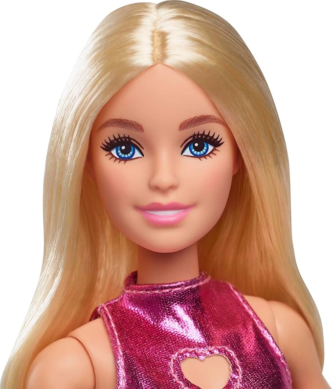 Mini Barbie blond-haired doll