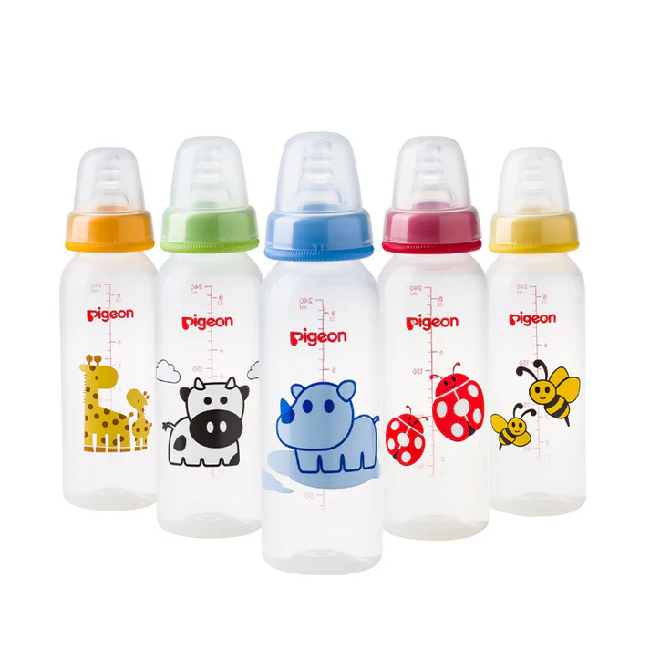 Pigeon Plastic Bottle Sn 240 Ml Animals Assorted Designs (Sold Separately Subjected to Availability) Pigeon Yallatoys