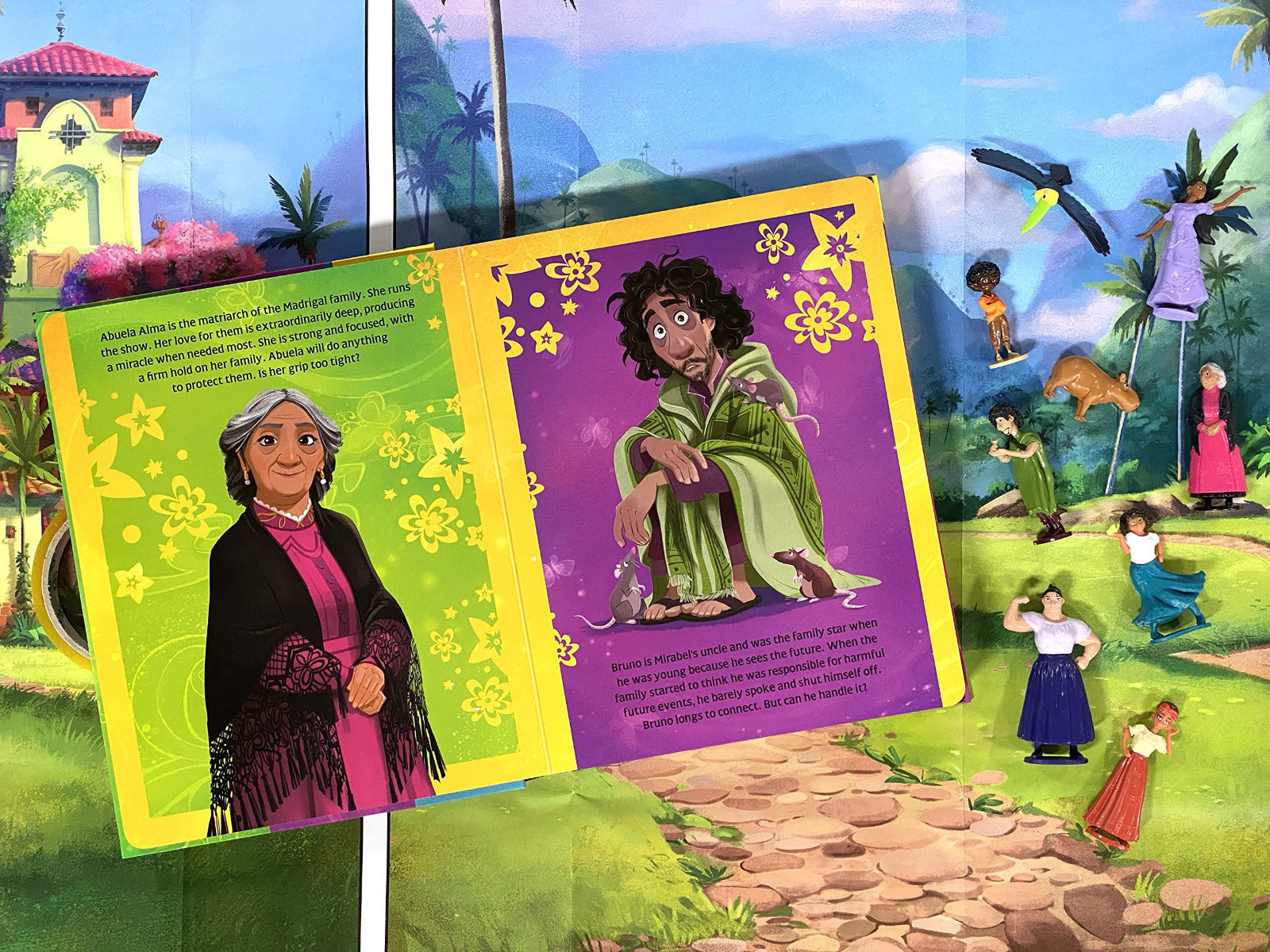 Phidal Disney Encanto Playmat Board Books