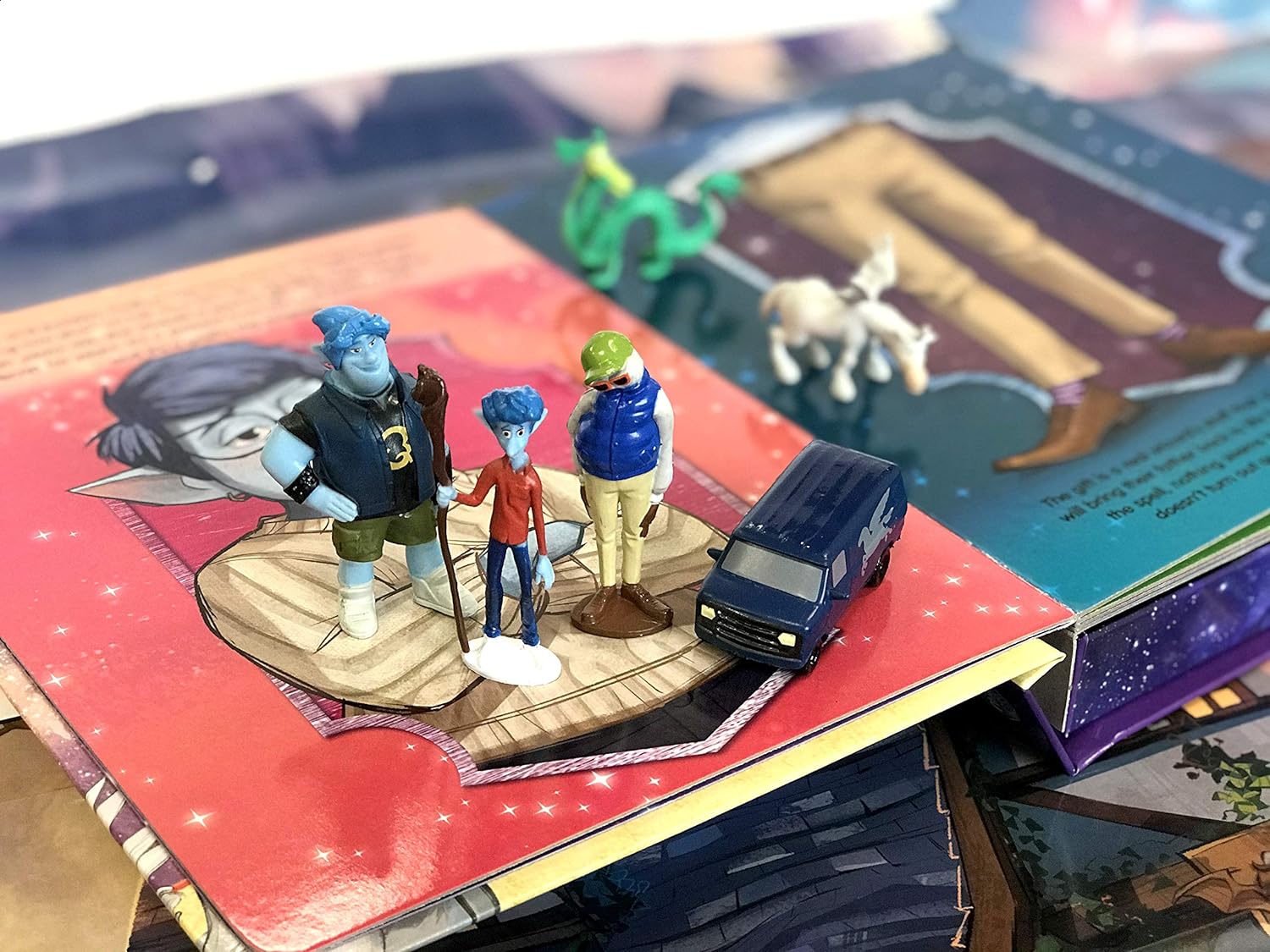 Phidal Disney Onward play set book