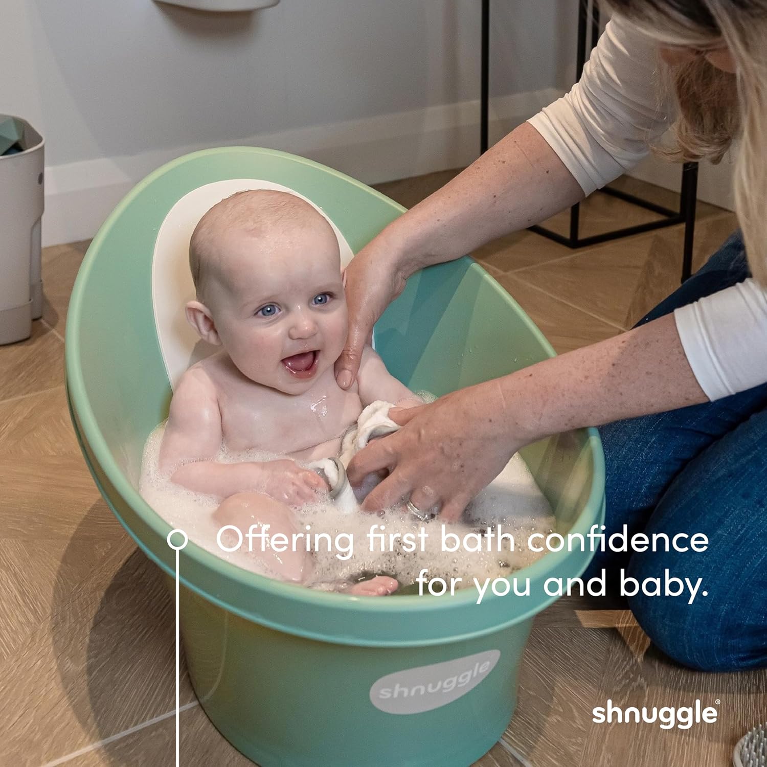 Shnuggle Bath Tube with Plug Taupe