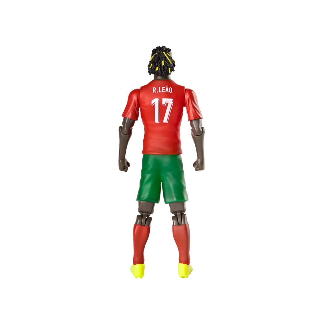 Sockers Rafael Leao back