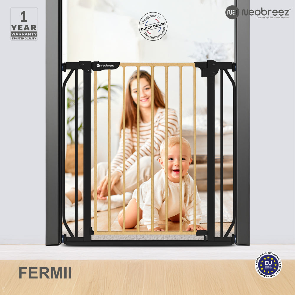 Neobreez Fermii Auto Close Baby Gate No Drill Stair Barrier 75-110Cm Black