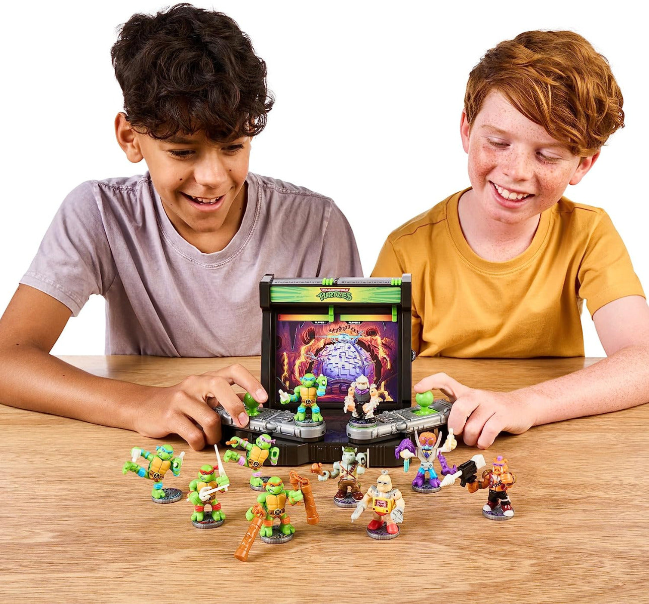 Buy Akedo Teenage Mutant Ninja Turtles Battle Arena Battle Sound Effects with Leonardo and Shredder | Yallatoys.com