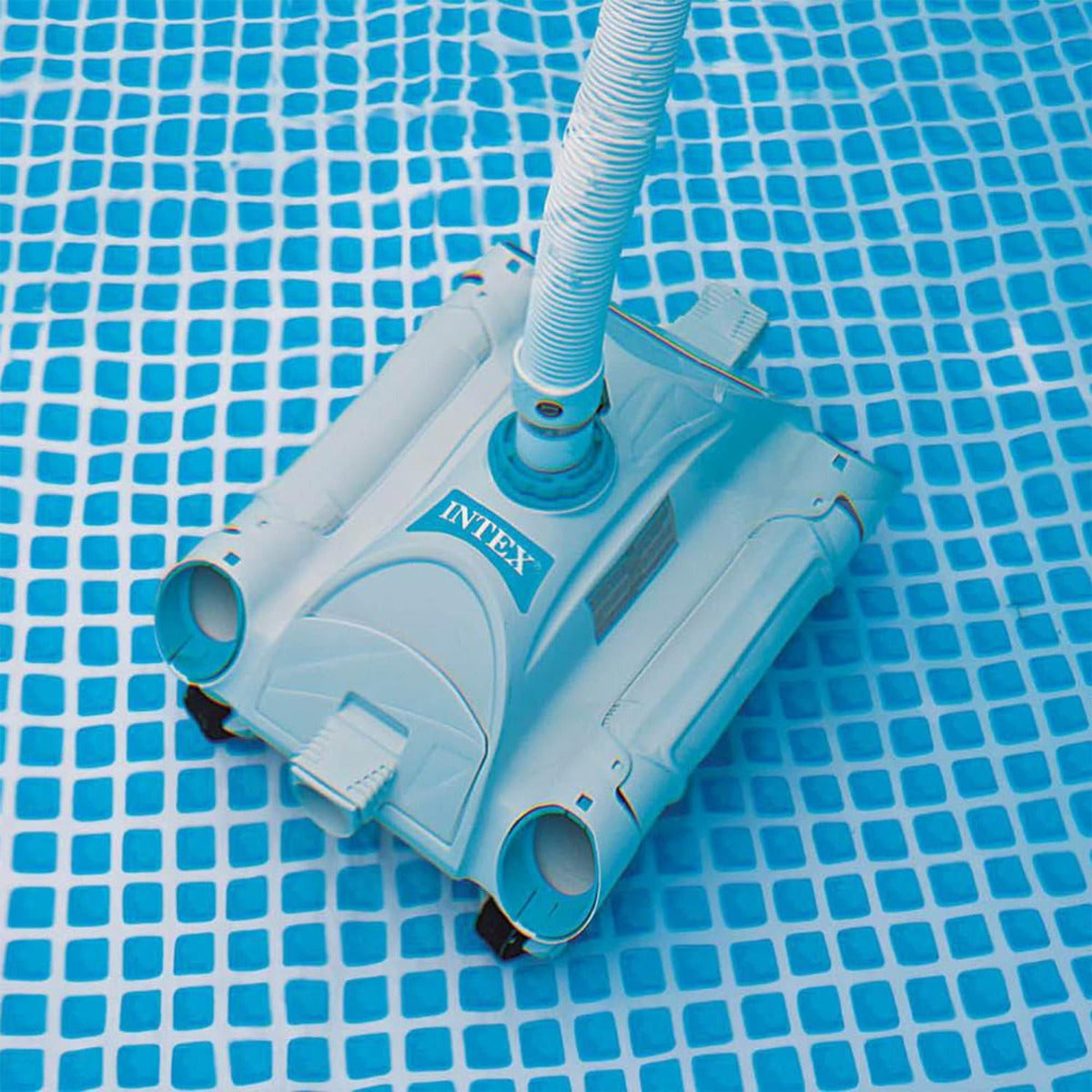 automatic cleaning device
