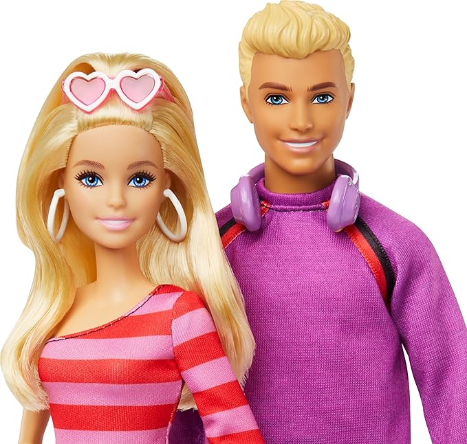 Buy Barbie Fashionistas Set with 2 Fashion Dolls & 6 Accessories | Yallatoys.com