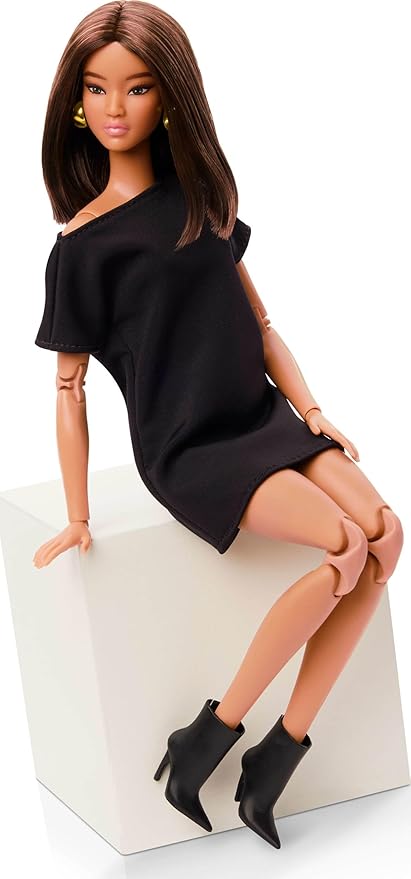 Buy Barbie Basics Model 01 Collector Doll with Brunette Hair | Yallatoys.com