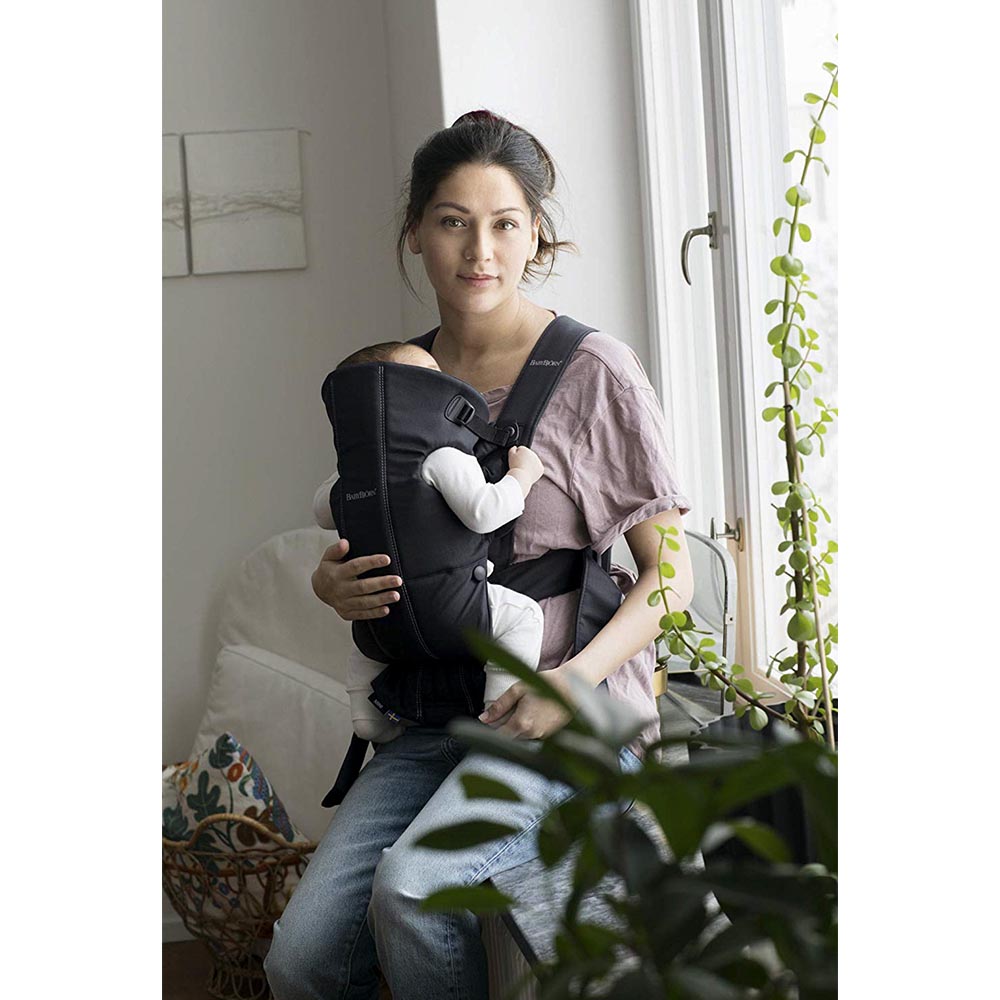BABYBJORN  Baby Carrier Mini, Black, Cotton BabyBjorn Yallatoys