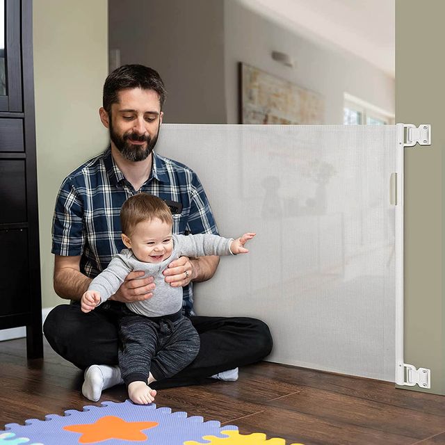 Baby Safe Retractable Mesh Gate White 180cm Baby Safe Yallatoys