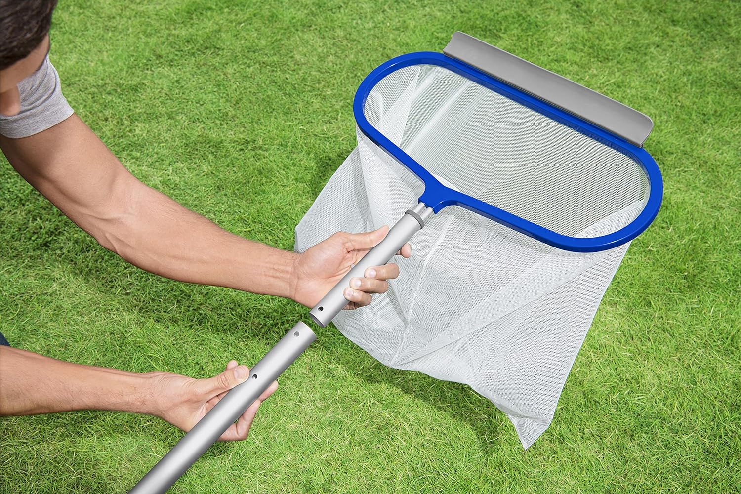 Buy Bestway AquaRake Deluxe Aluminum Pool Leaf Skimmer | Yallatoys.com